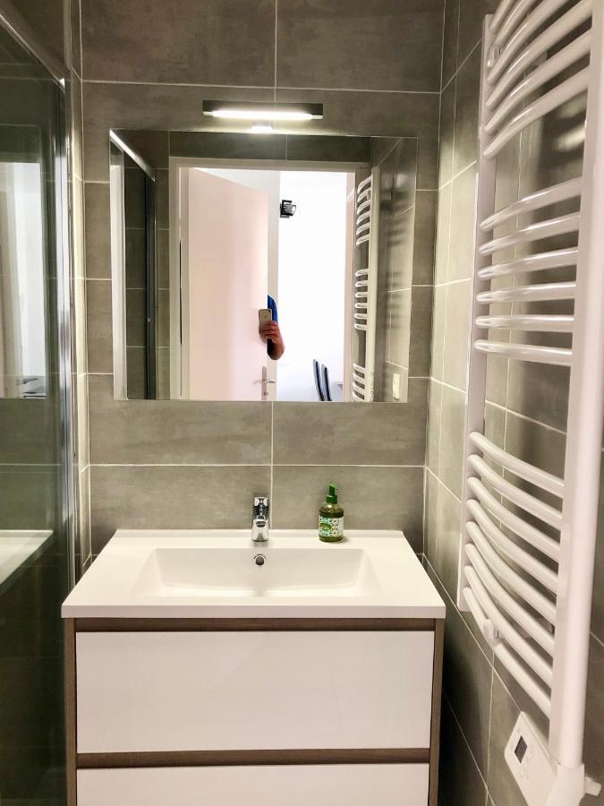 Apartment Newly Renovated Aircond-Wifi-Pool-Sea View-150M To Beaches- Saint Aygulf Eksteriør billede
