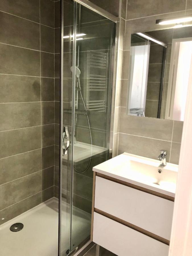 Apartment Newly Renovated Aircond-Wifi-Pool-Sea View-150M To Beaches- Saint Aygulf Eksteriør billede
